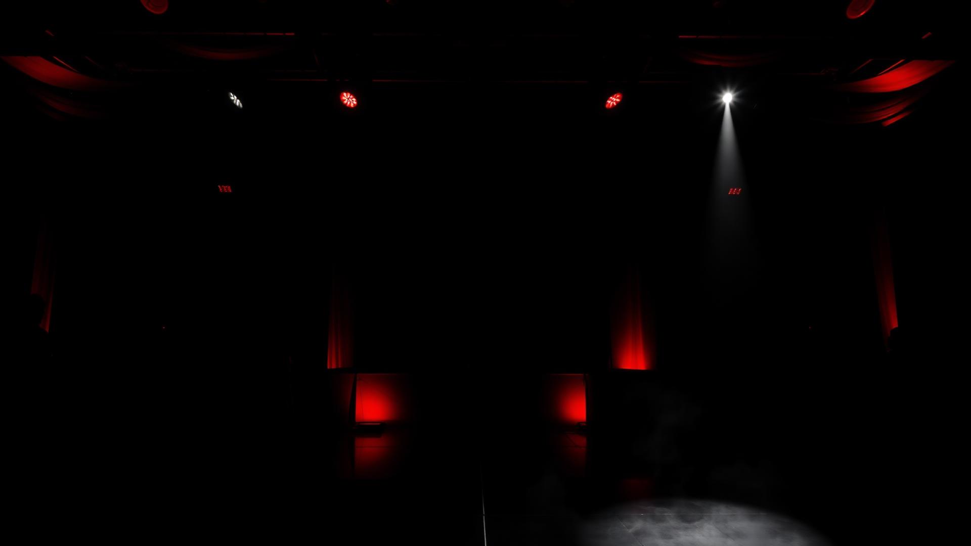 Winnipeg wedding dance floor with magenta and cyan stage lights